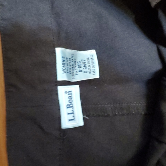 Nice casual pants by L.L.Bean - Picture 4 of 5